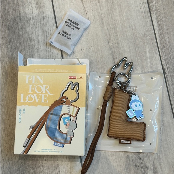 Pop Mart Labubu Pin For Love Quilted Letter keychain pendant letter L NEW - Picture 1 of 3